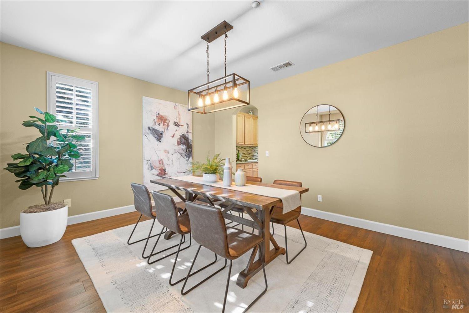 455 Peacock Way Vacaville CA 95688