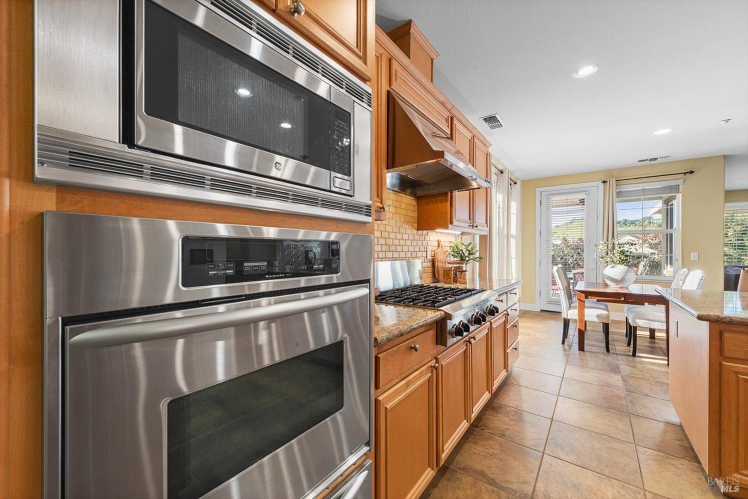 455 Peacock Way Vacaville CA 95688
