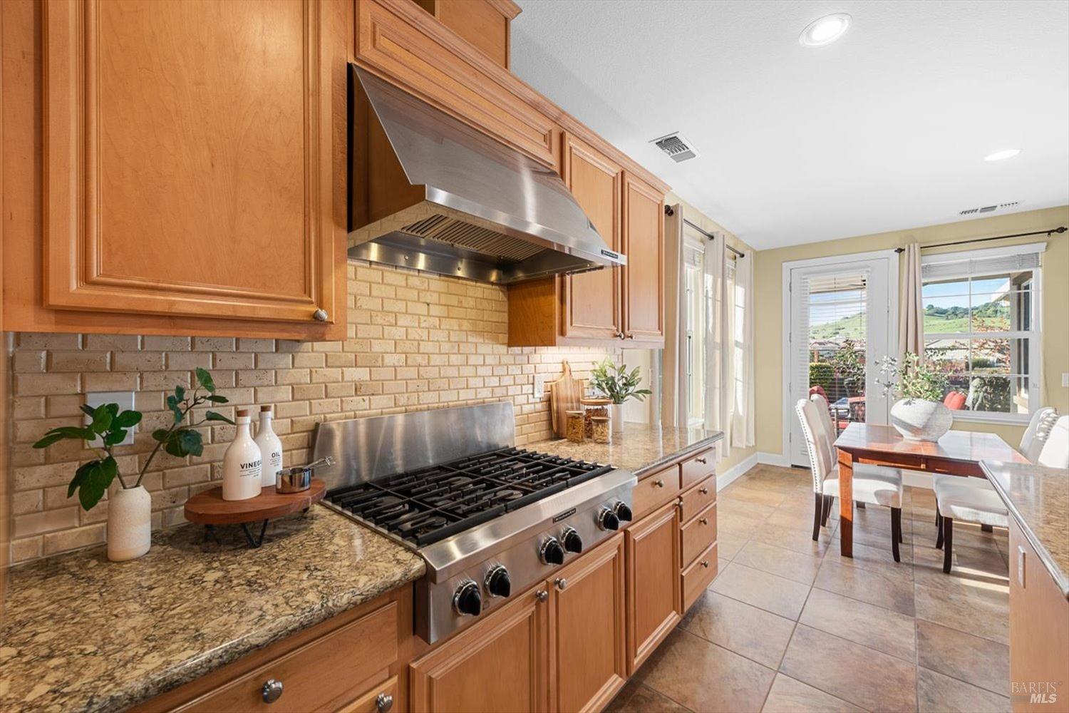 455 Peacock Way Vacaville CA 95688