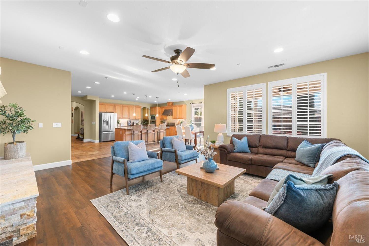 455 Peacock Way Vacaville CA 95688