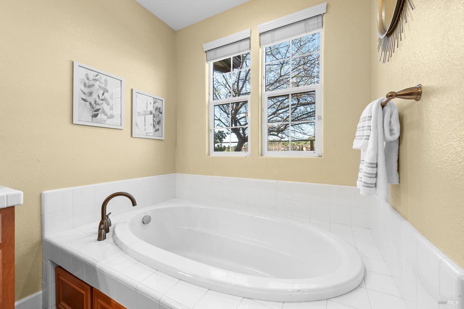 455 Peacock Way Vacaville CA 95688