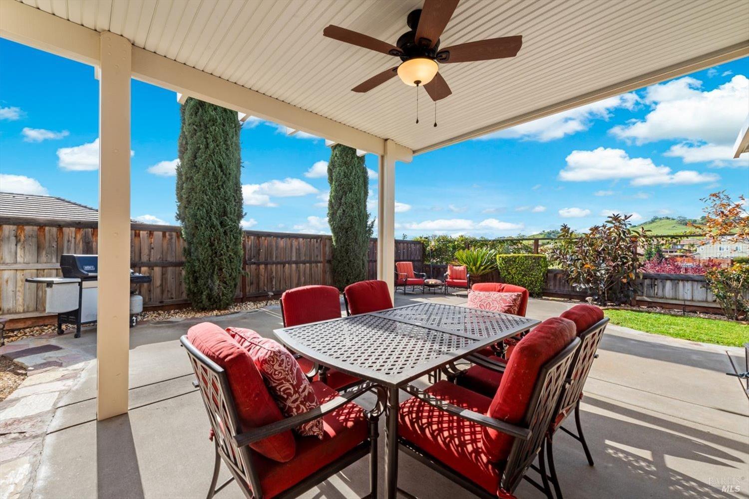 455 Peacock Way Vacaville CA 95688