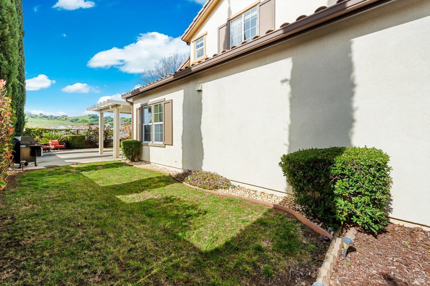455 Peacock Way Vacaville CA 95688