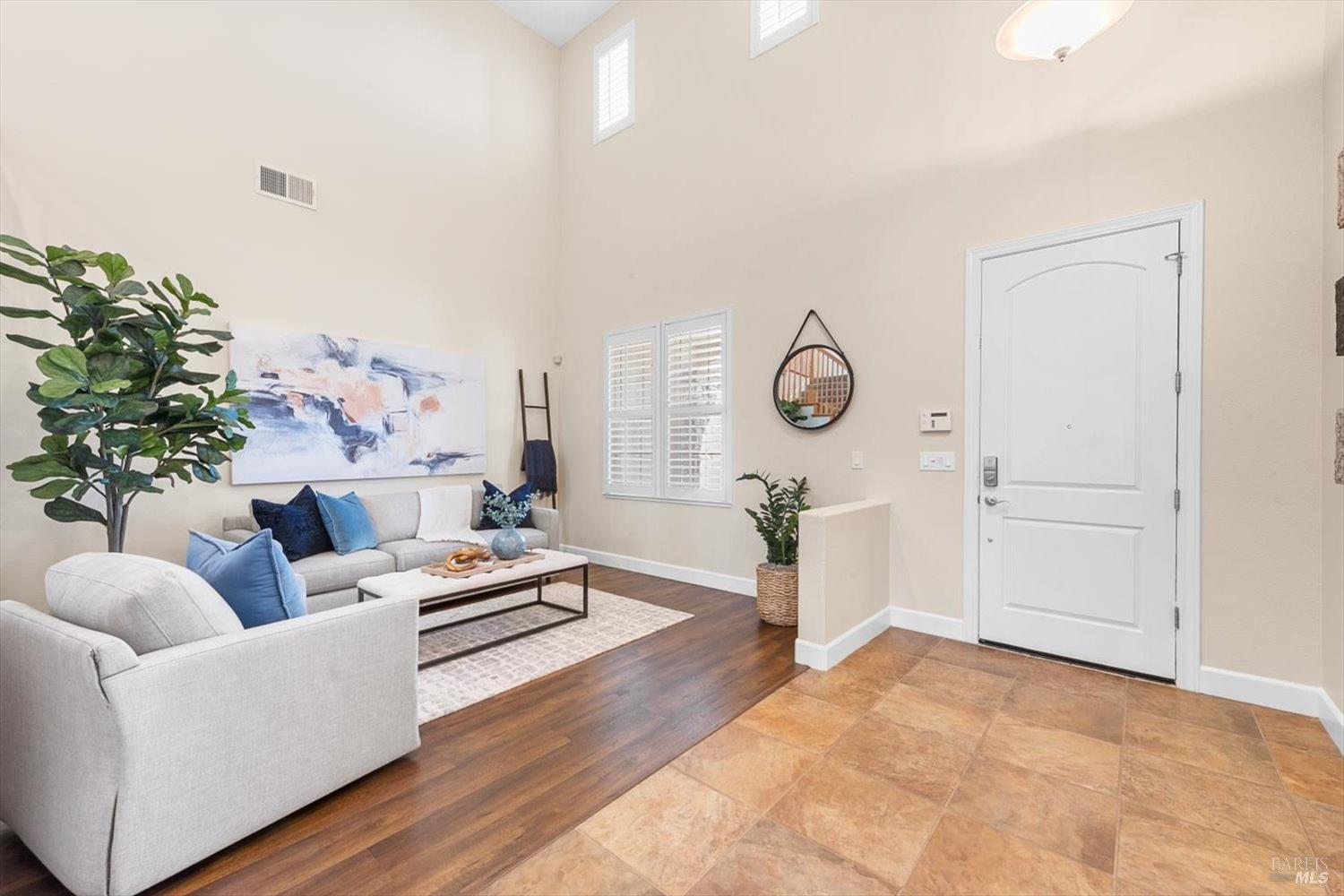 455 Peacock Way Vacaville CA 95688