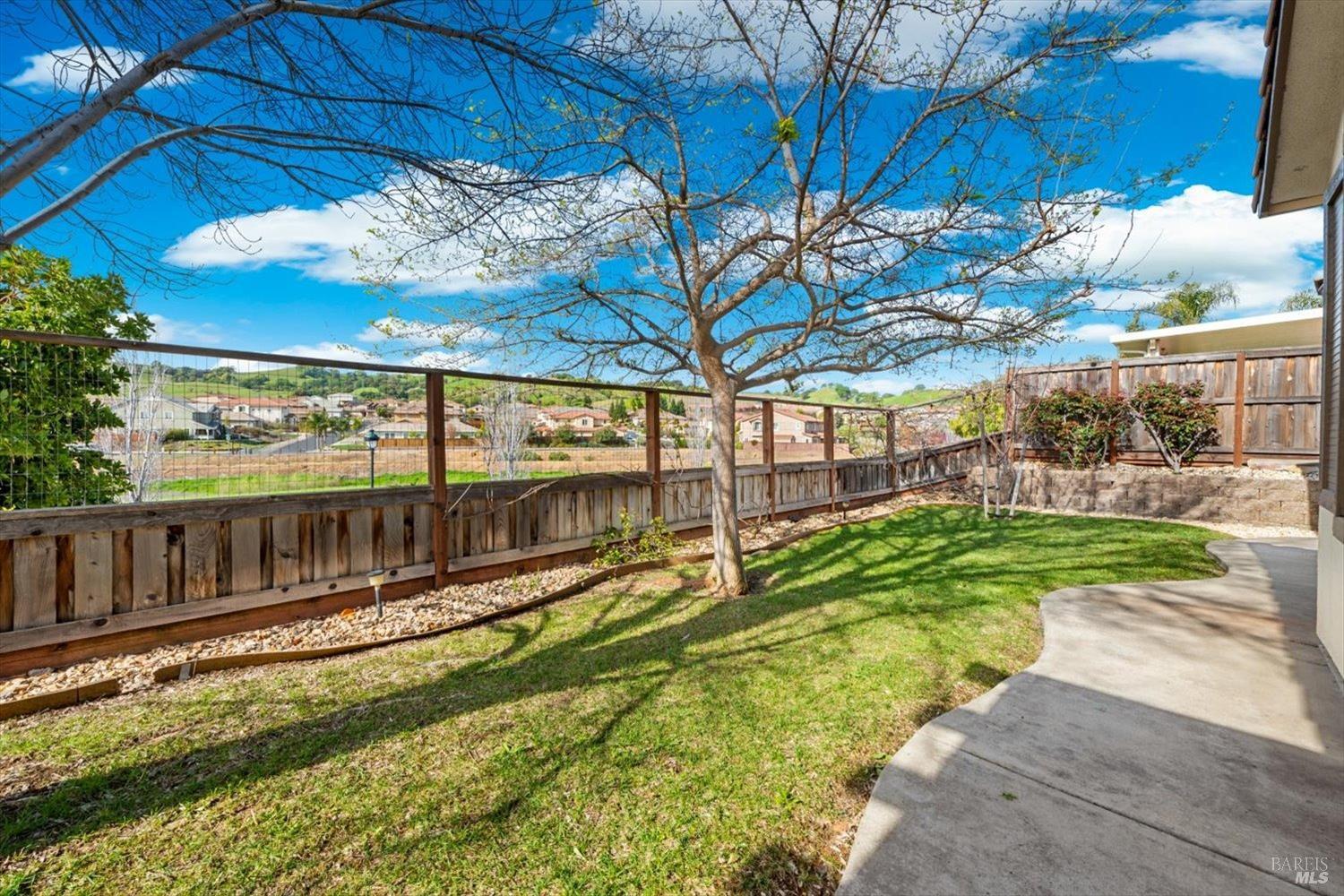 455 Peacock Way Vacaville CA 95688