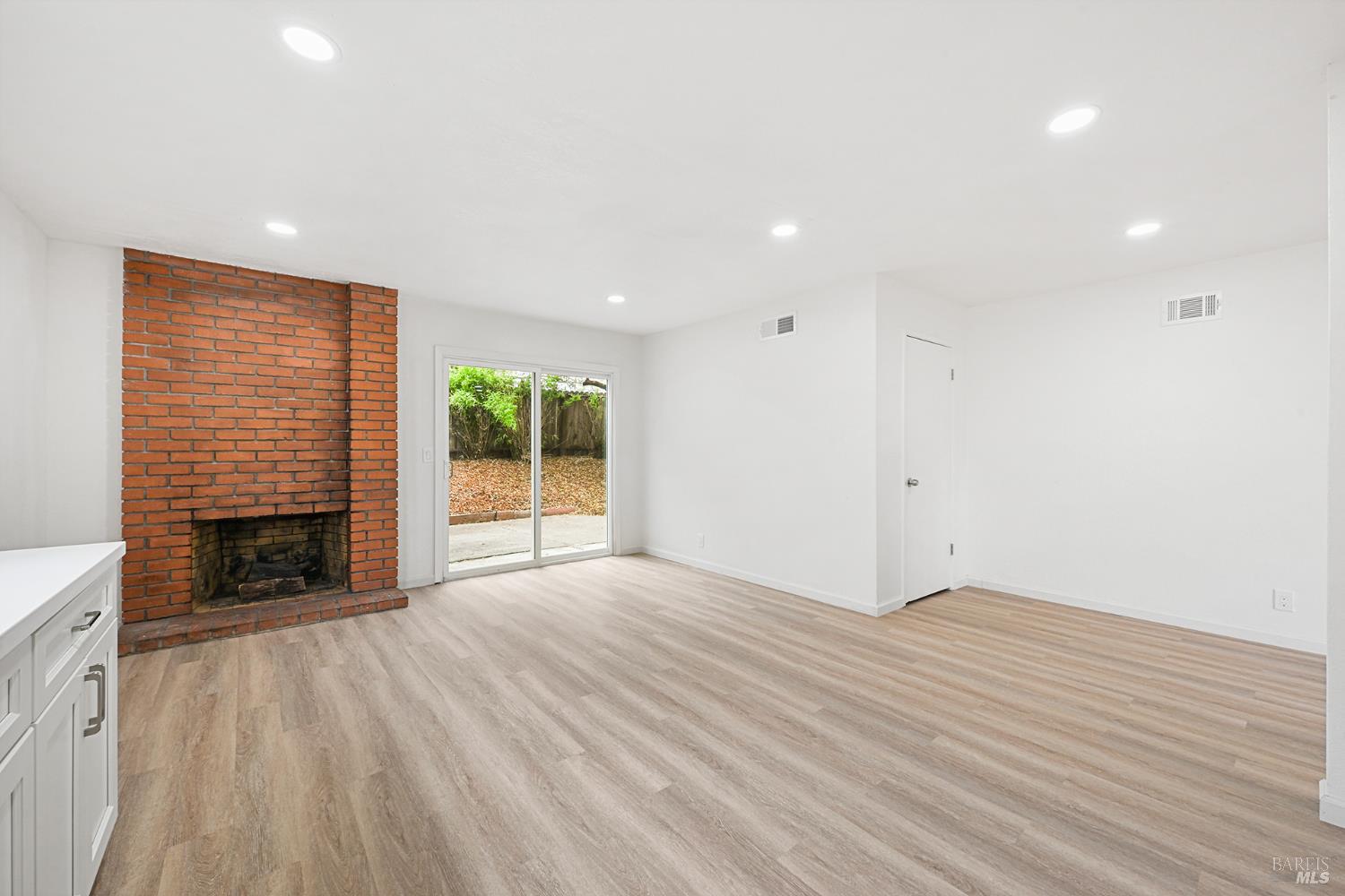 148 Obrien Circle Vallejo CA 94589