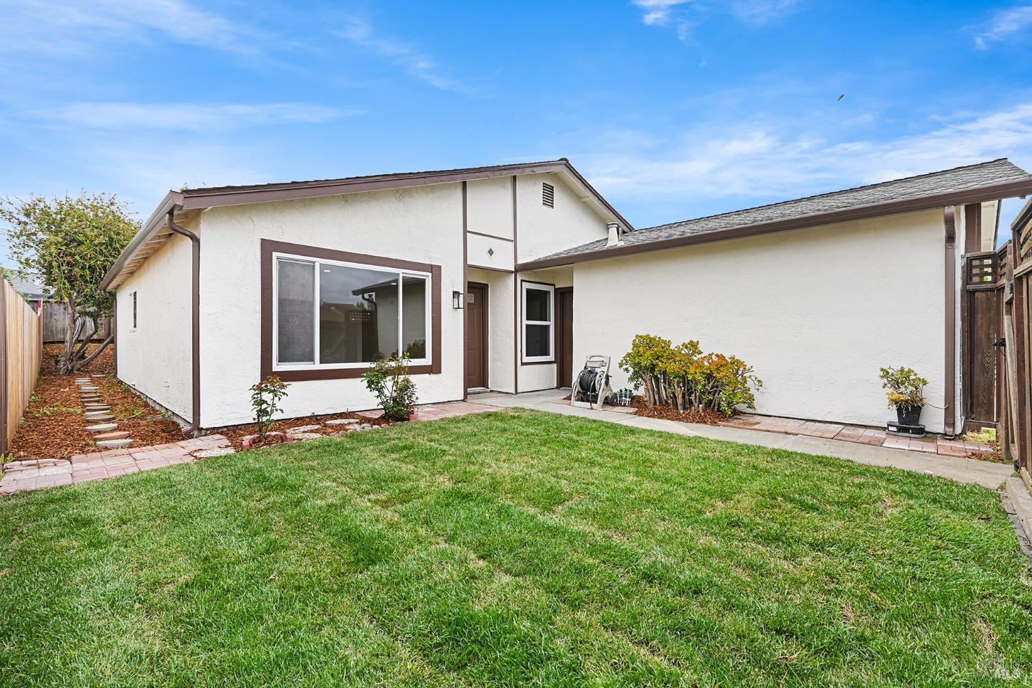 148 Obrien Circle Vallejo CA 94589
