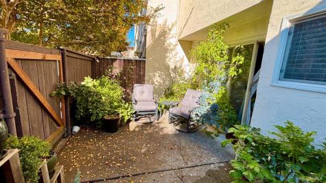 1749 Las Raposas Court Santa Rosa CA 95409