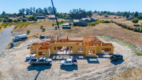 2183 Live Oak Farm Lane Petaluma CA 94952