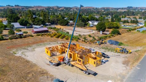 2183 Live Oak Farm Lane Petaluma CA 94952