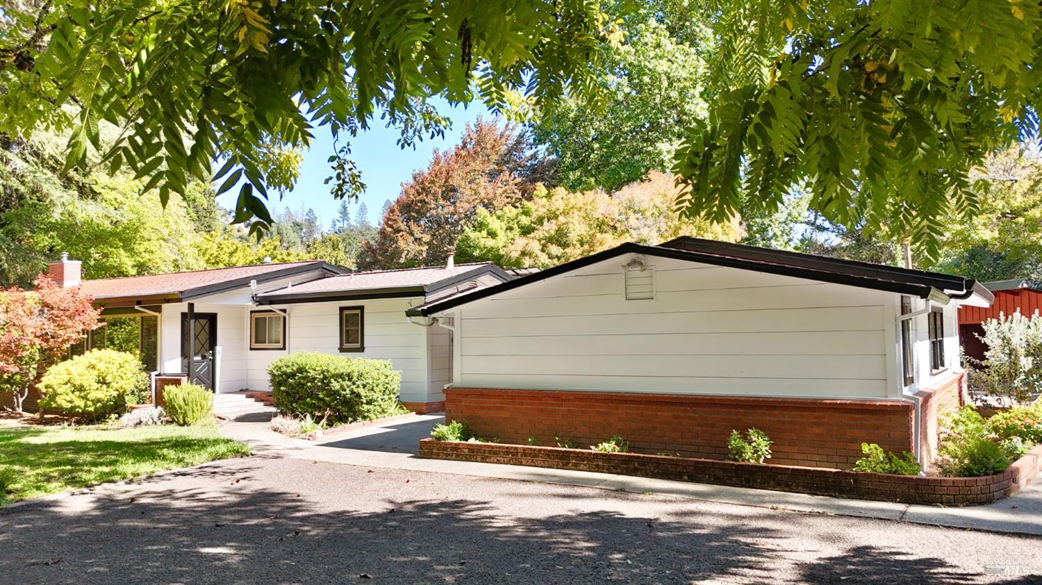 109 Glass Mountain Lane St. Helena CA 94574