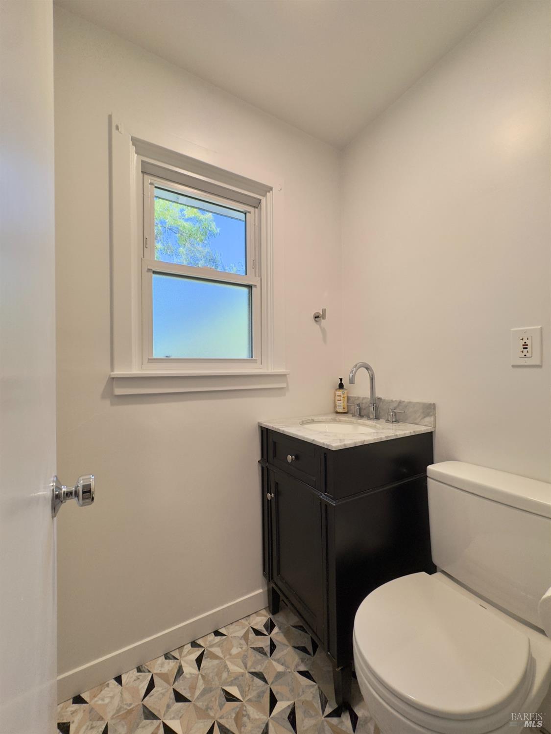 109 Glass Mountain Lane St. Helena CA 94574