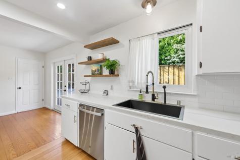 2032 Shady Lane Novato CA 94945
