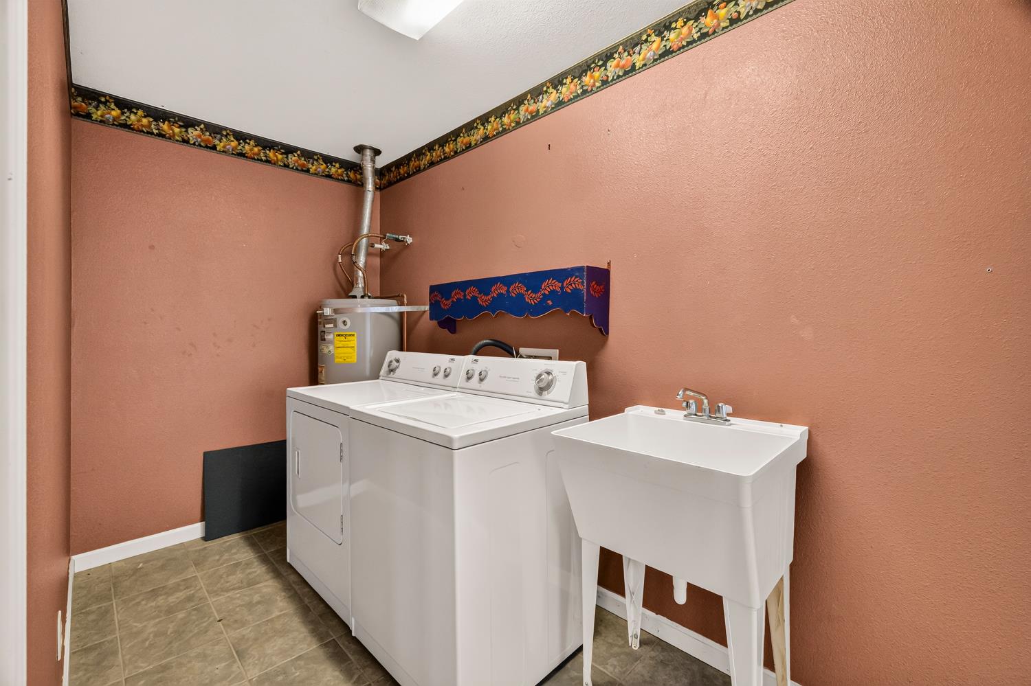 2356 Wheeler Avenue Oroville CA 95966