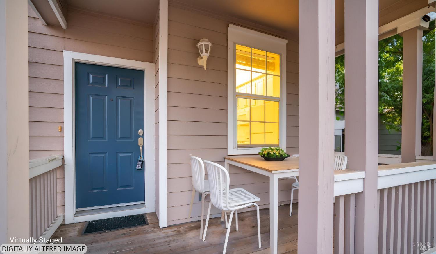 1013 Warren Drive Petaluma CA 94952
