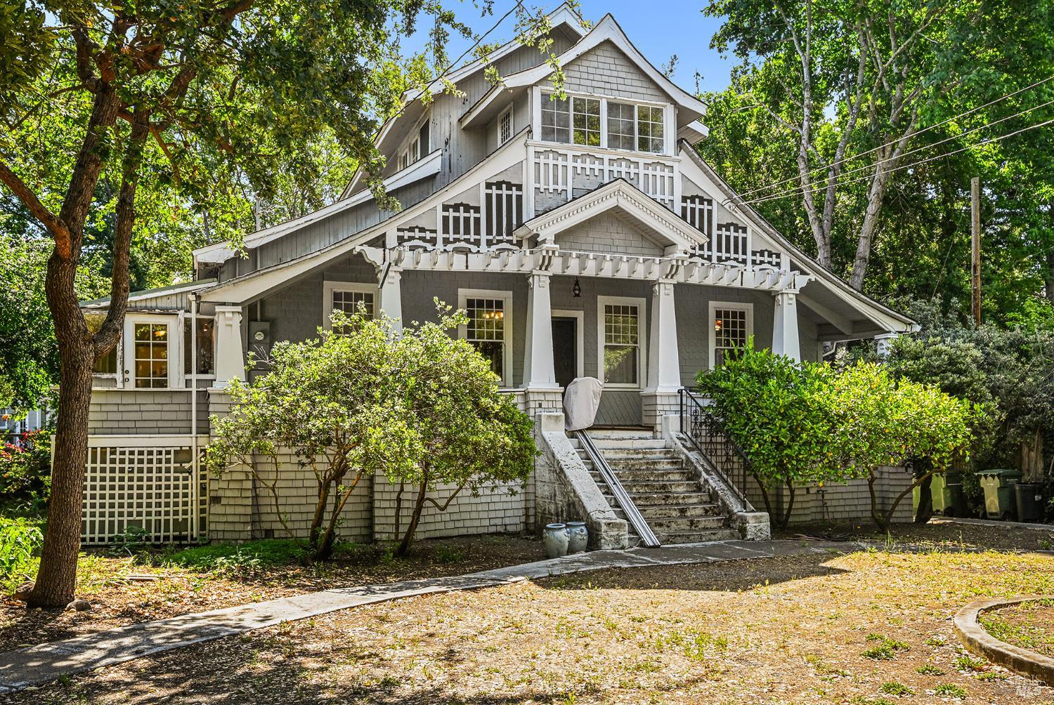 206 Saunders Avenue San Anselmo CA 94960