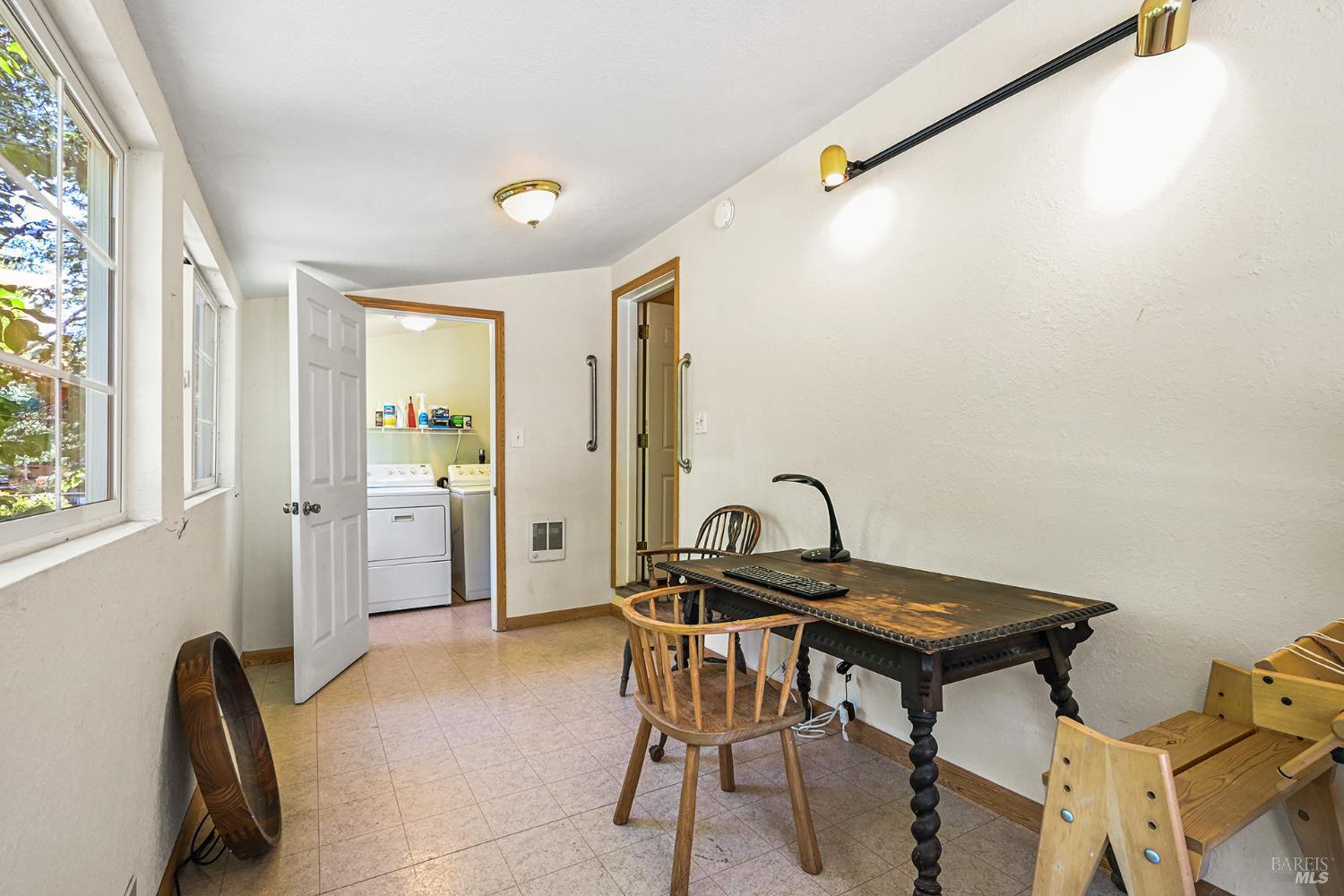 206 Saunders Avenue San Anselmo CA 94960
