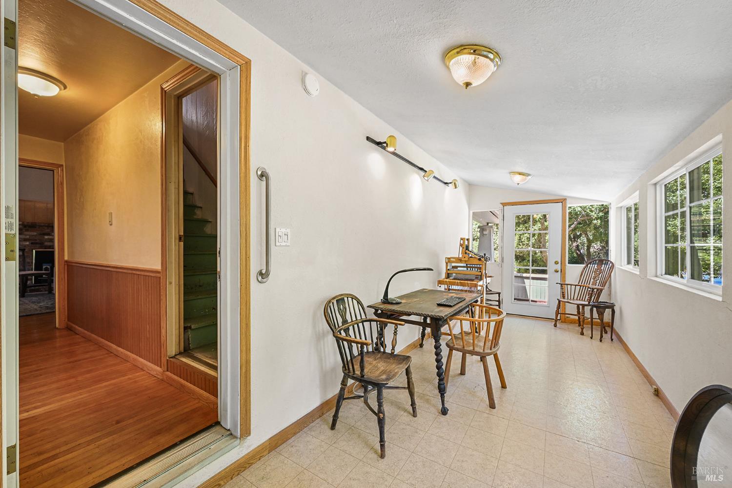 206 Saunders Avenue San Anselmo CA 94960