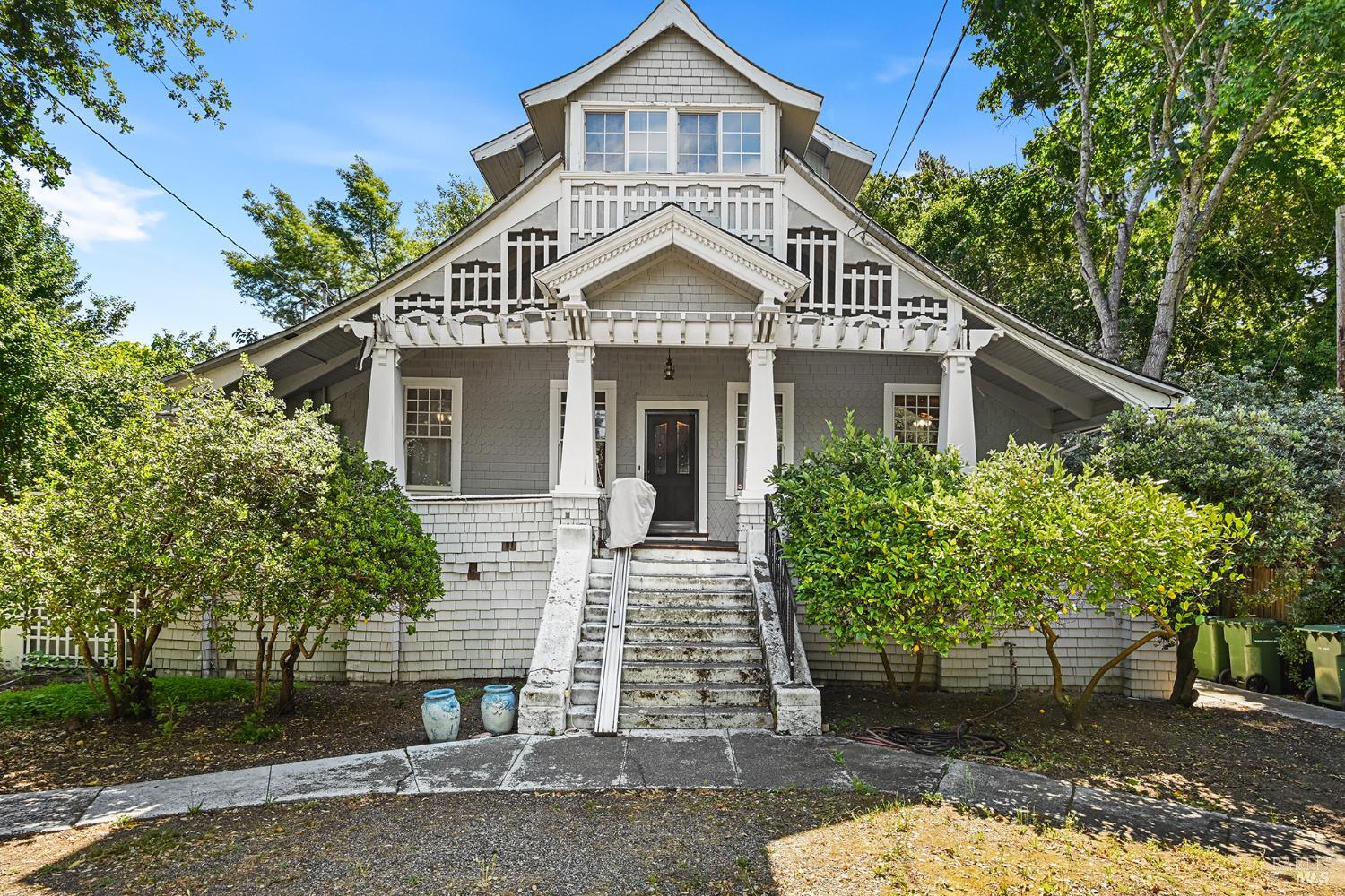 206 Saunders Avenue San Anselmo CA 94960