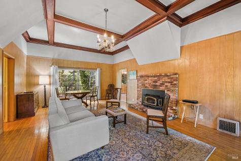 206 Saunders Avenue San Anselmo CA 94960