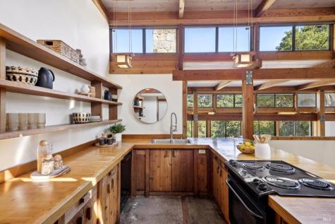 95 Via De Lane Vista Inverness CA 94937