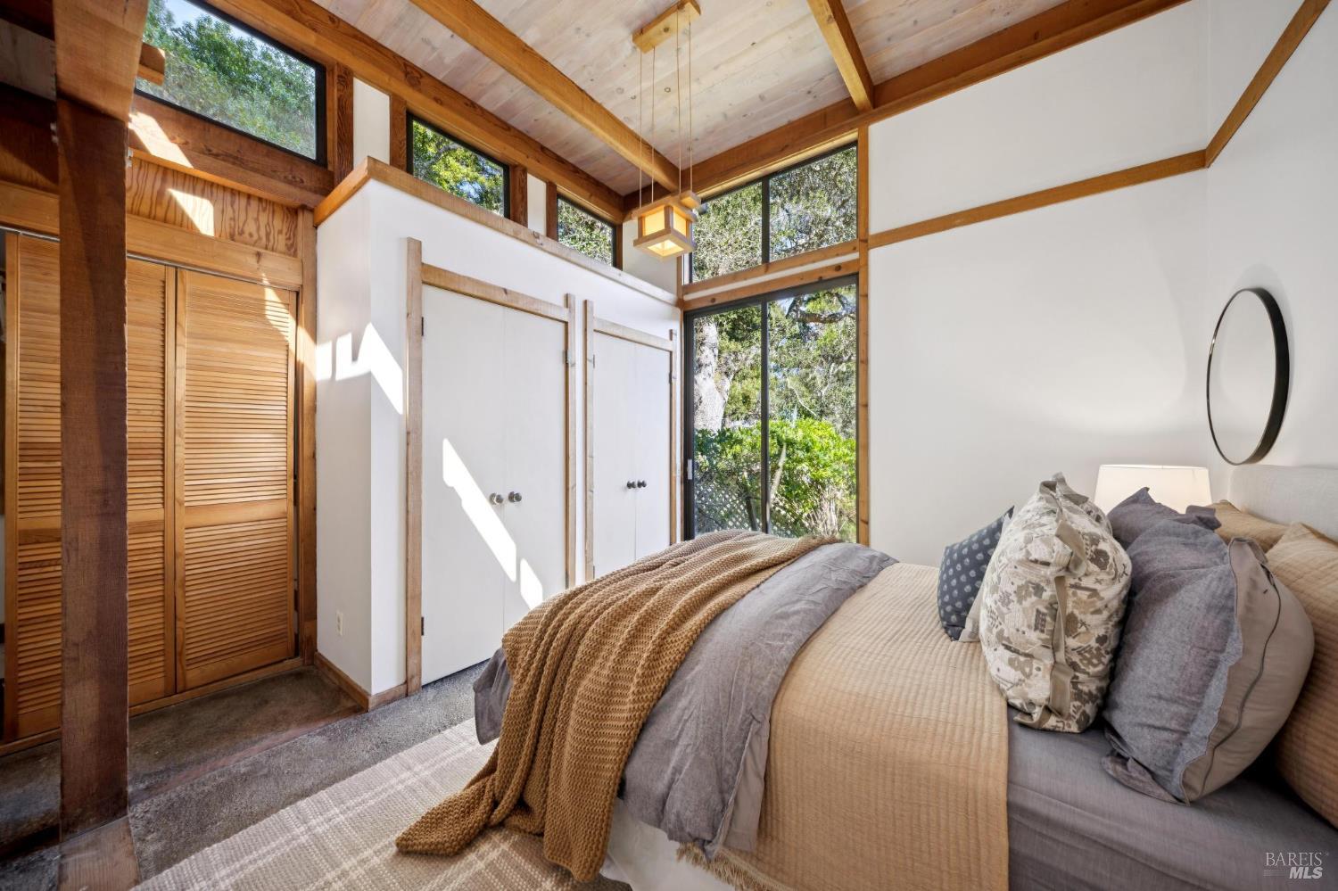 95 Via De Lane Vista Inverness CA 94937