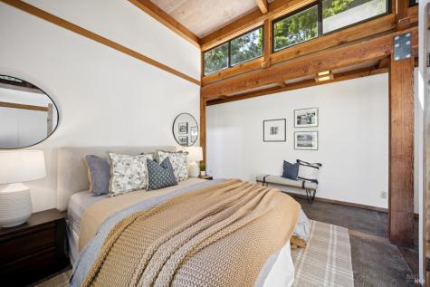 95 Via De Lane Vista Inverness CA 94937