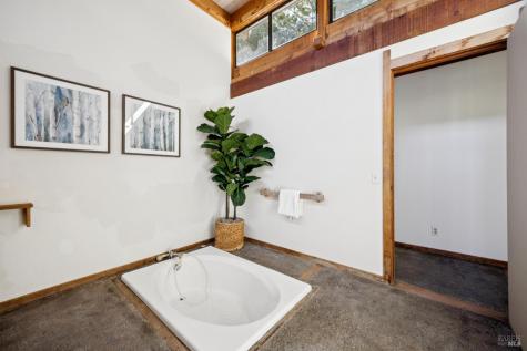 95 Via De Lane Vista Inverness CA 94937