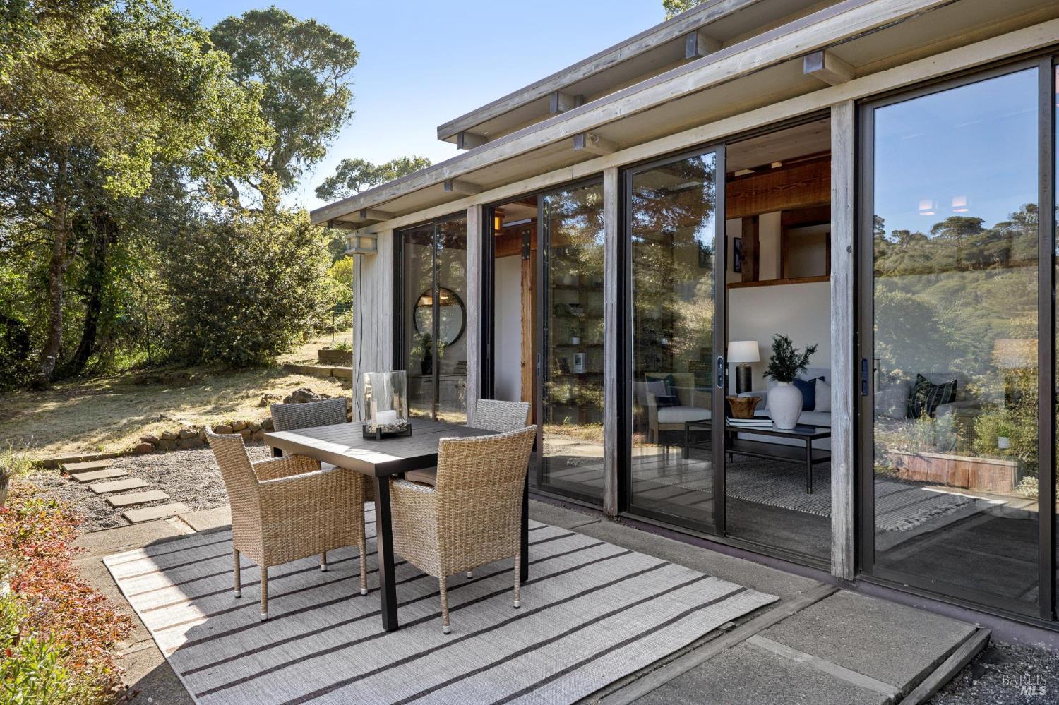 95 Via De Lane Vista Inverness CA 94937