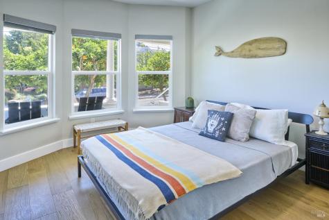 521 Prince Avenue Healdsburg CA 95448