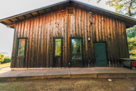 19801 Kelly Road Geyserville CA 95441