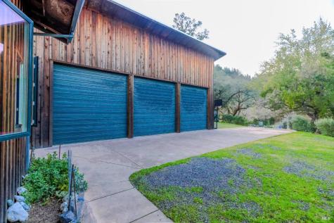 19801 Kelly Road Geyserville CA 95441