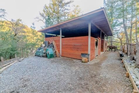 19801 Kelly Road Geyserville CA 95441
