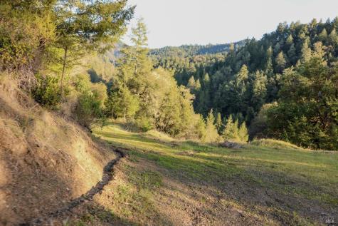 19801 Kelly Road Geyserville CA 95441