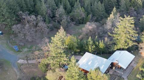 19801 Kelly Road Geyserville CA 95441