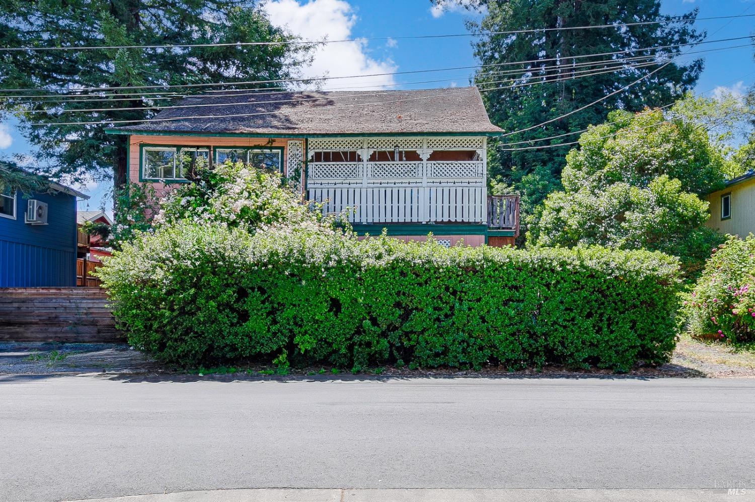 16344 5th Street Guerneville CA 95446