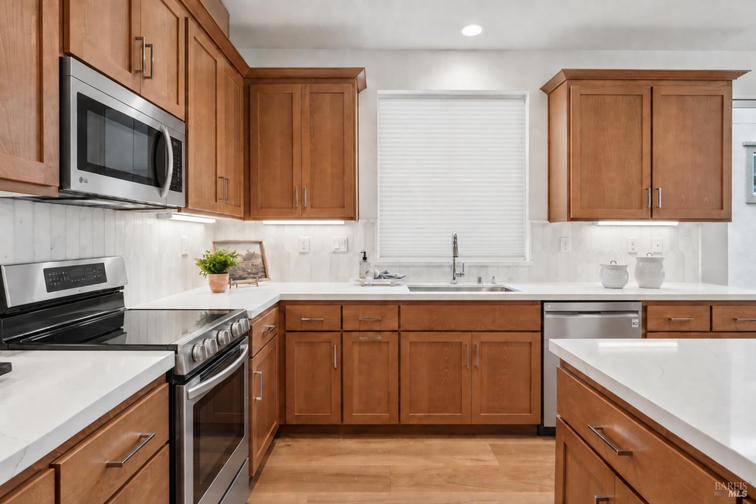 273 Everlove Court Santa Rosa CA 95403