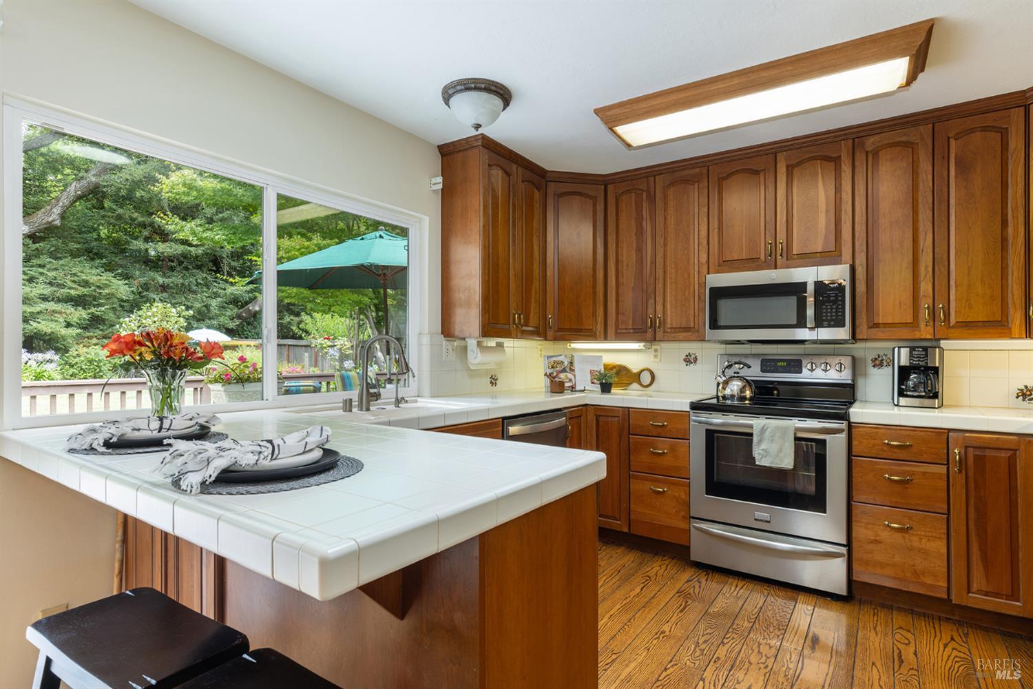 2642 W Pueblo Avenue Napa CA 94558