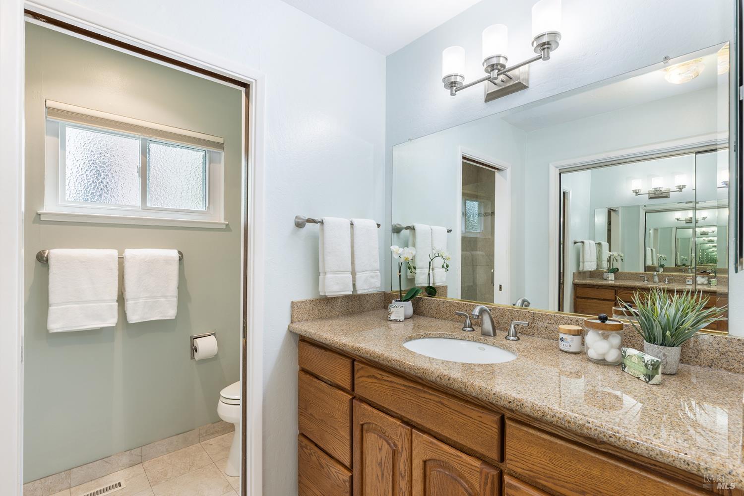 2642 W Pueblo Avenue Napa CA 94558
