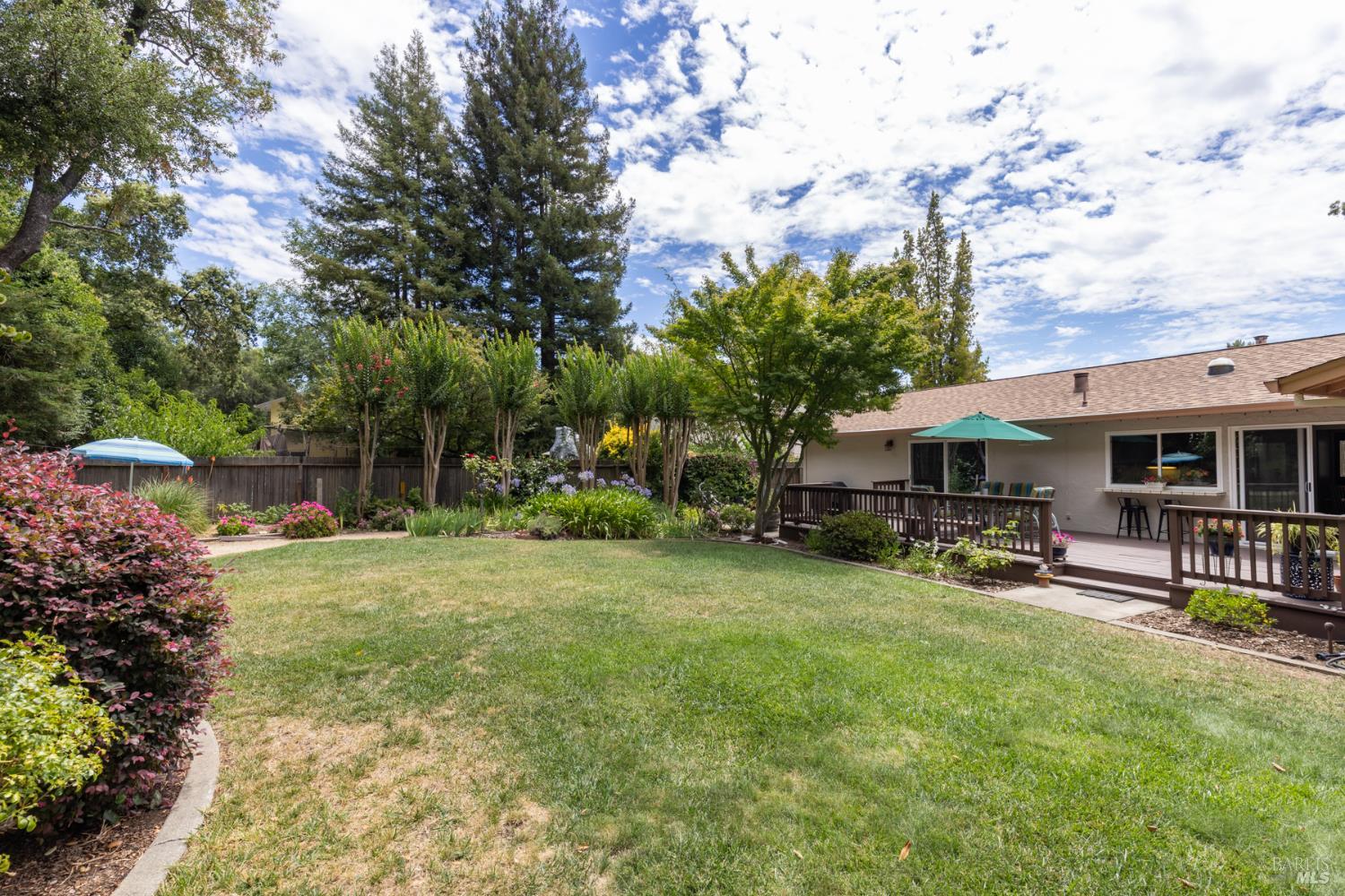 2642 W Pueblo Avenue Napa CA 94558