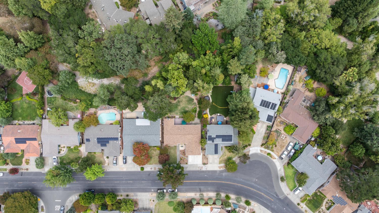 2642 W Pueblo Avenue Napa CA 94558