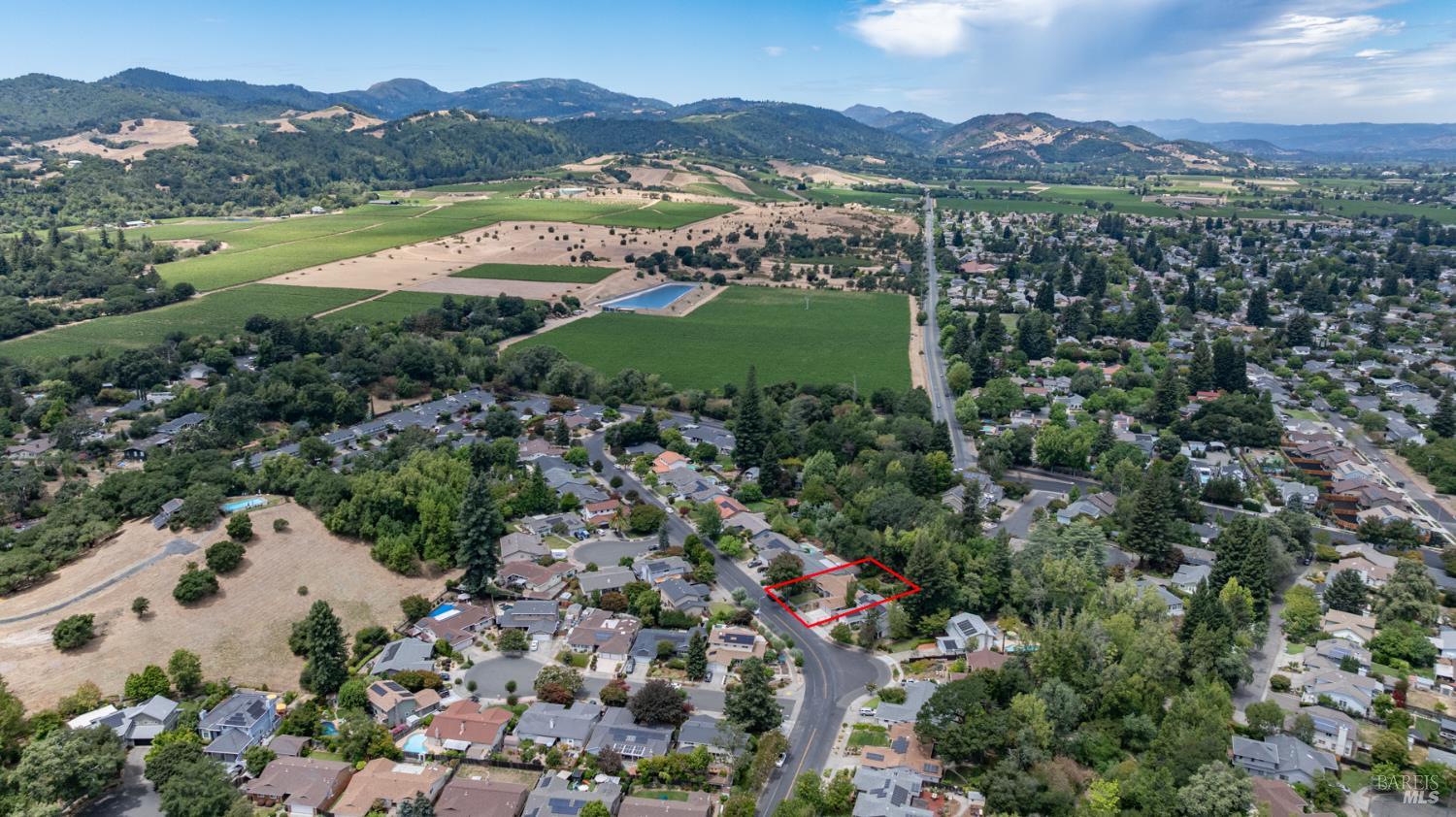 2642 W Pueblo Avenue Napa CA 94558