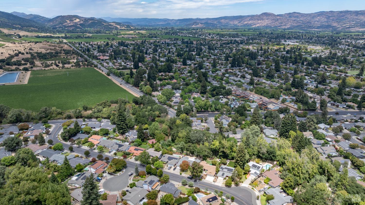 2642 W Pueblo Avenue Napa CA 94558