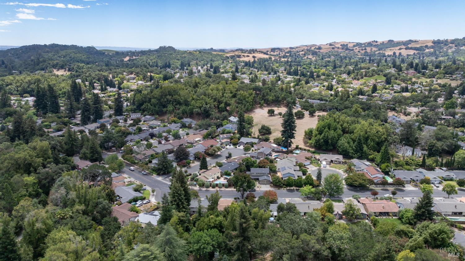 2642 W Pueblo Avenue Napa CA 94558