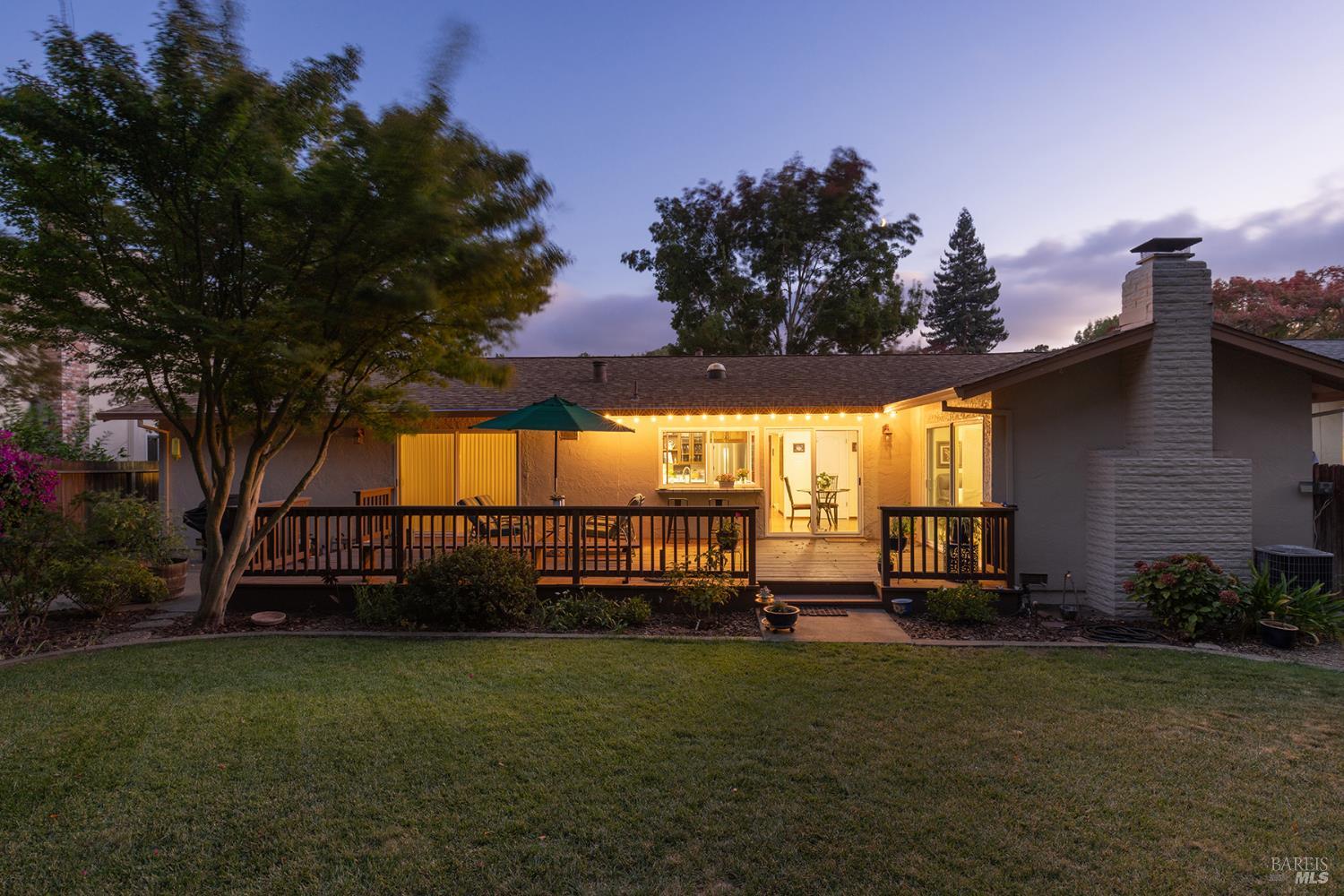2642 W Pueblo Avenue Napa CA 94558