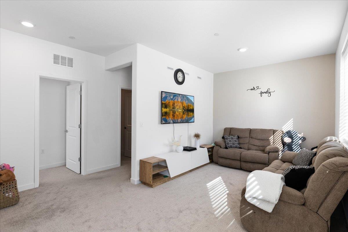 3009 Astronomer Way Roseville CA 95747