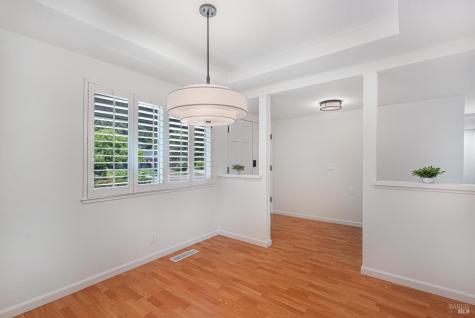 2575 Brookhaven Drive Santa Rosa CA 95405