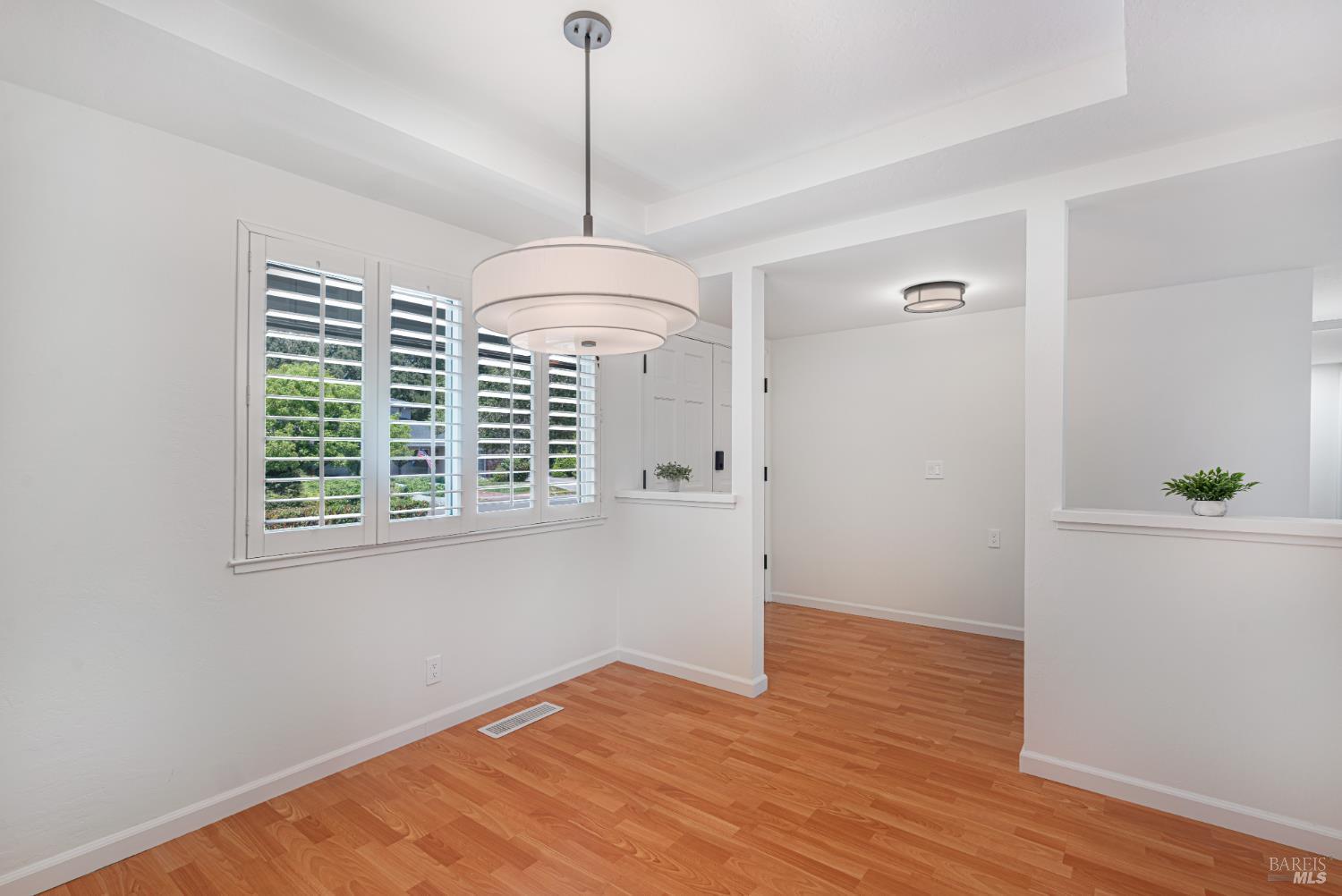 2575 Brookhaven Drive Santa Rosa CA 95405