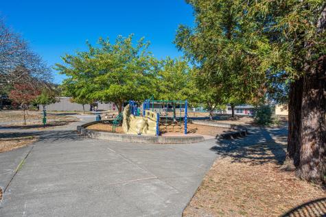 2575 Brookhaven Drive Santa Rosa CA 95405