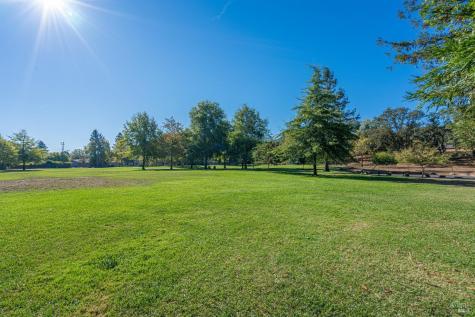 2575 Brookhaven Drive Santa Rosa CA 95405